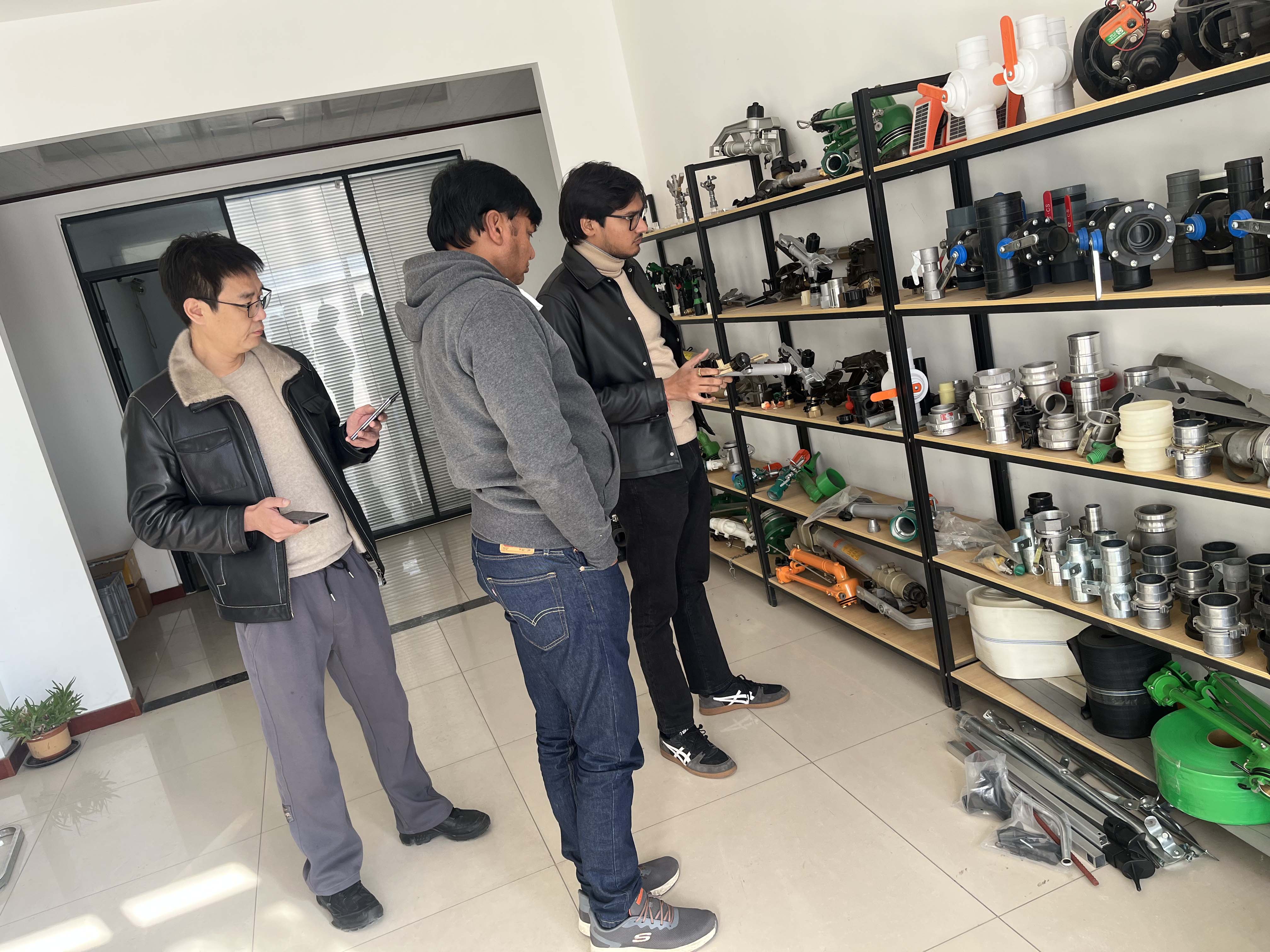 阜新NS40 涡轮喷枪获客户青睐 洽谈批量合作